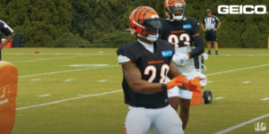 Cincinnati Bengals Running Back Joe Mixon Predicts Gas Prices Will