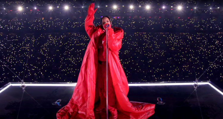 Viewers Criticize Rihanna's Super Bowl Performance As Hypocritical