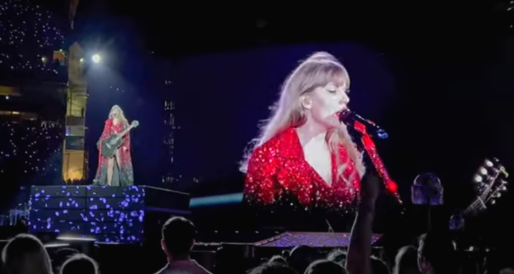 Did Taylor Swift turn down performing in the Super Bowl 2023