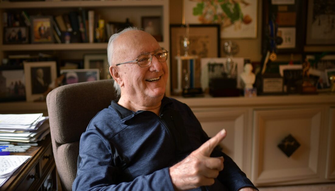 Bob Cousy, 95-Years-Old, Wants To See Celtics Hang One More Banner ...