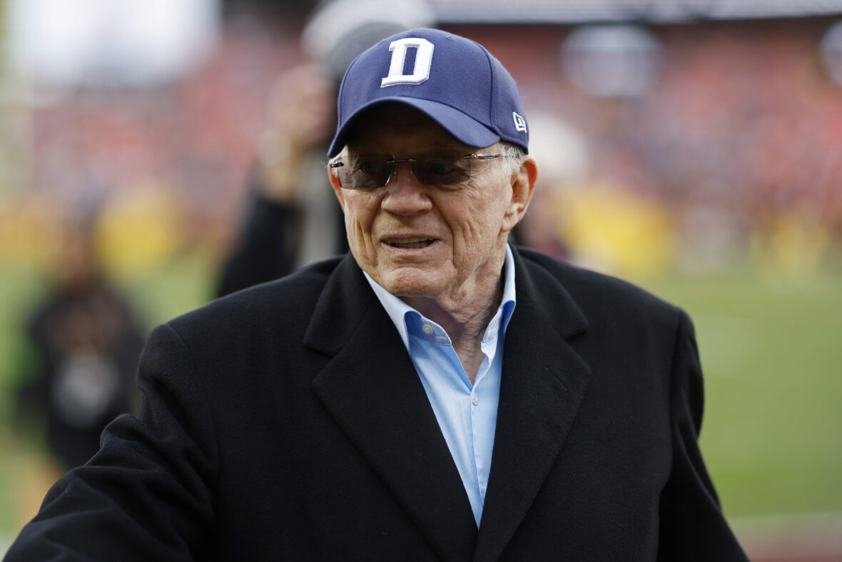 Cowboys Owner Jerry Jones Doubles Down, Defending His Atrocious Behavior Towards Radio Hosts After Blowout Loss To the Lions