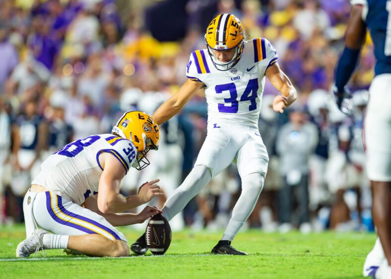 Syndication: The Daily Advertiser / how to watch lsu game