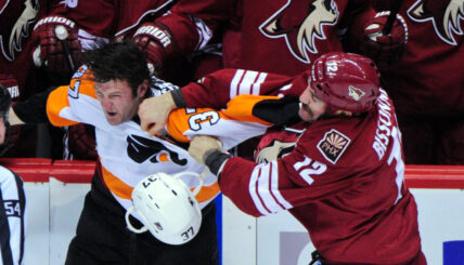 NHL: Philadelphia Flyers at Phoenix Coyotes